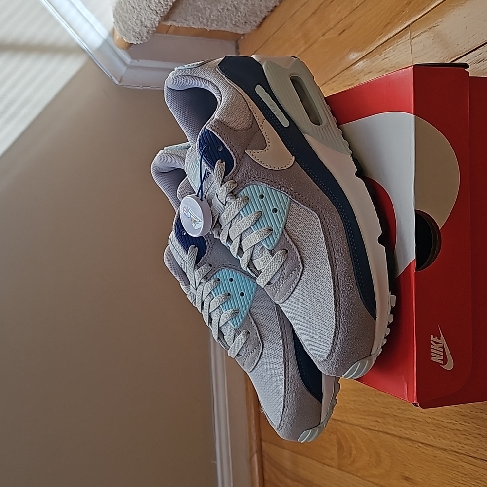 Nike Air Max 90 Shoes Platinum White Glacier Blue FN6958-001 Mens NEW 11.5 NEW
